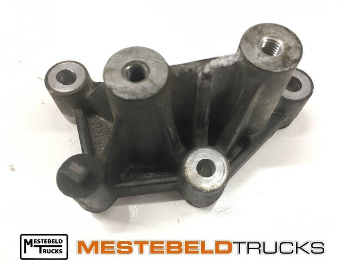 DAF Steun luchtinlaatpijp XF106 - Motor şi piese pentru Camion: Foto 1 DAF Steun luchtinlaatpijp XF106 - Motor şi piese pentru Camion: Foto 1