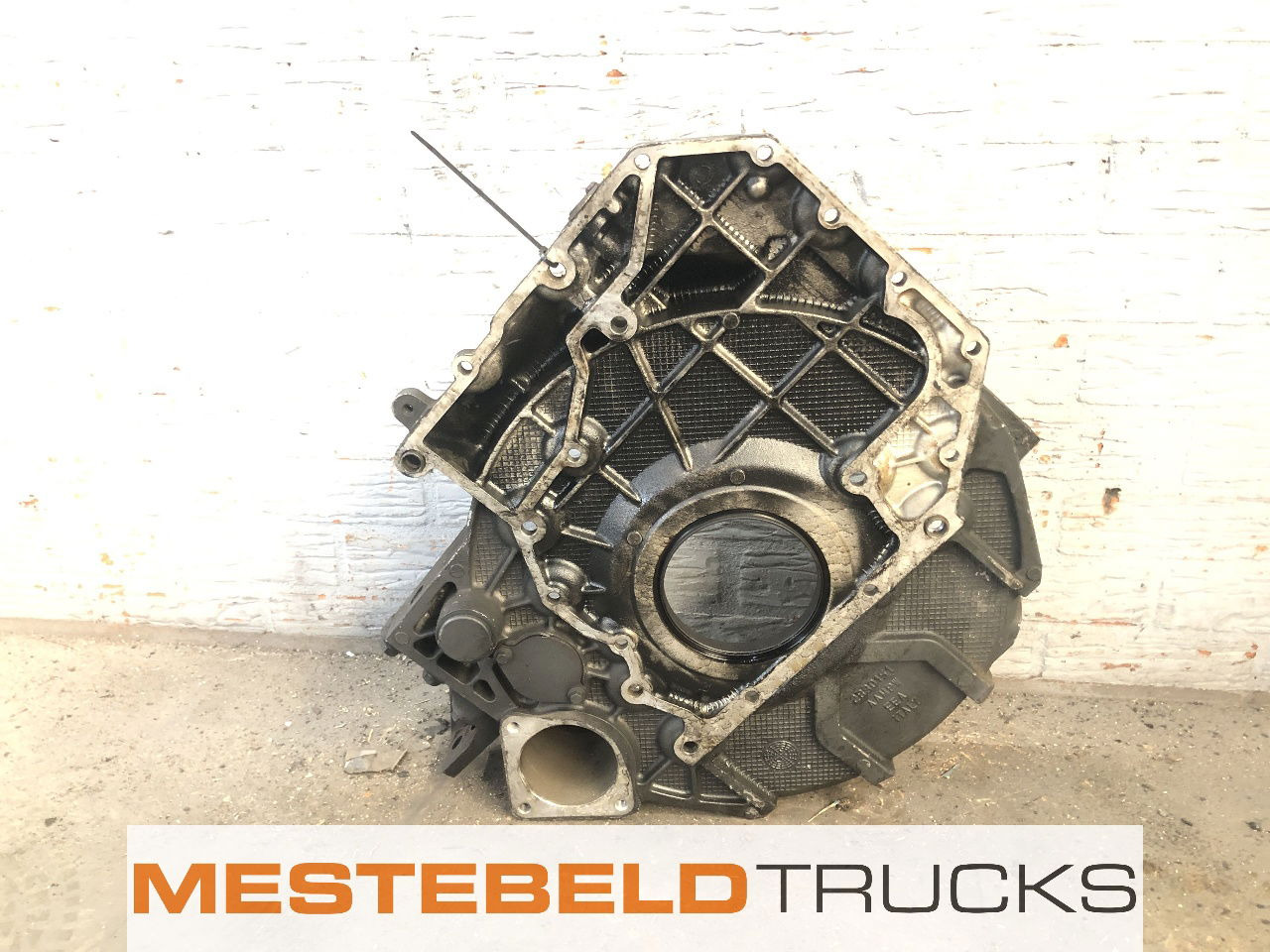 DAF Vliegwielhuis LF 45 - Motor şi piese pentru Camion: Foto 2 DAF Vliegwielhuis LF 45 - Motor şi piese pentru Camion: Foto 2