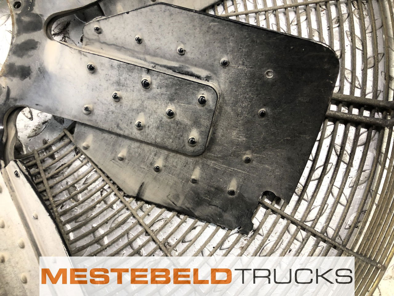 Diversen Radiateur met intercooler - Sistem de răcire pentru Camion: Foto 4 Diversen Radiateur met intercooler - Sistem de răcire pentru Camion: Foto 4