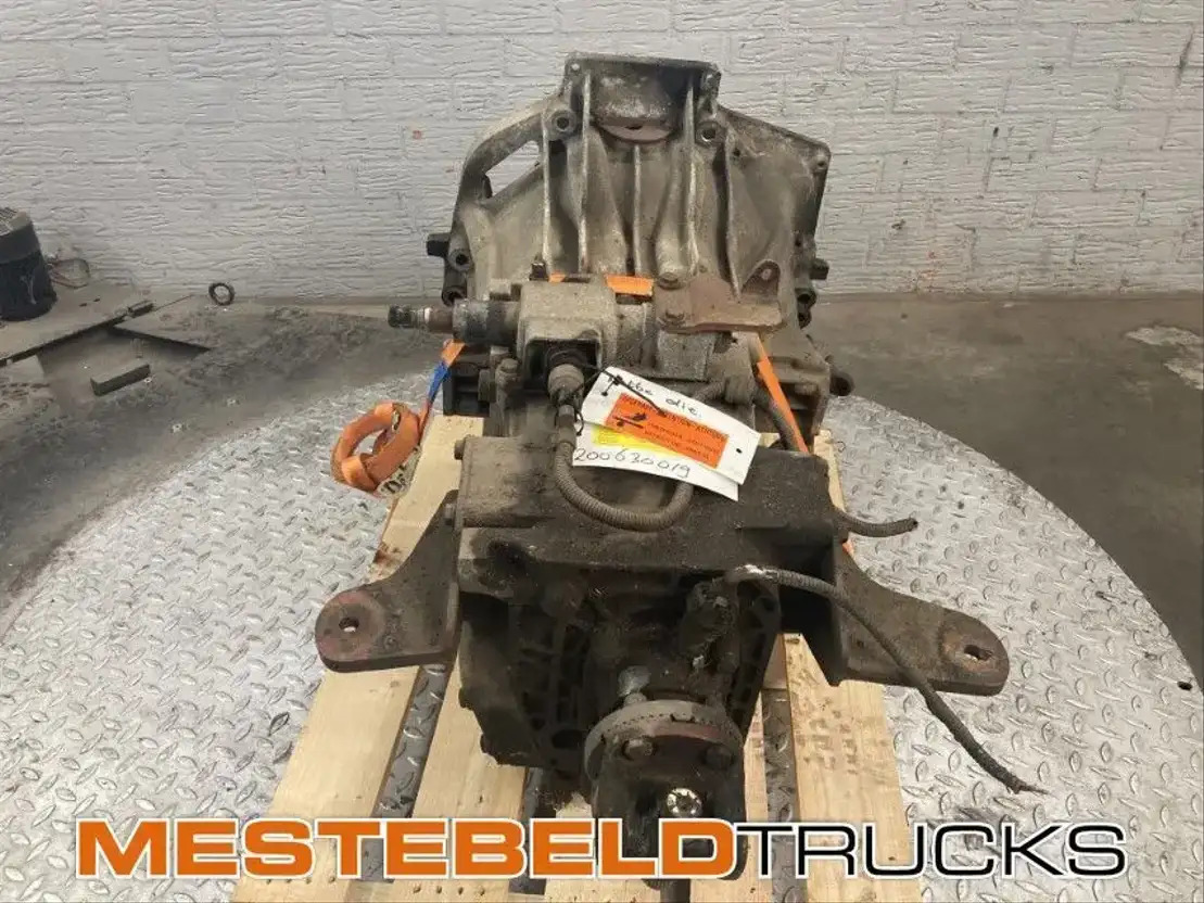 Iveco Versnellingsbak 2845.6 - Cutie de viteze și piese pentru Camion: Foto 3 Iveco Versnellingsbak 2845.6 - Cutie de viteze și piese pentru Camion: Foto 3