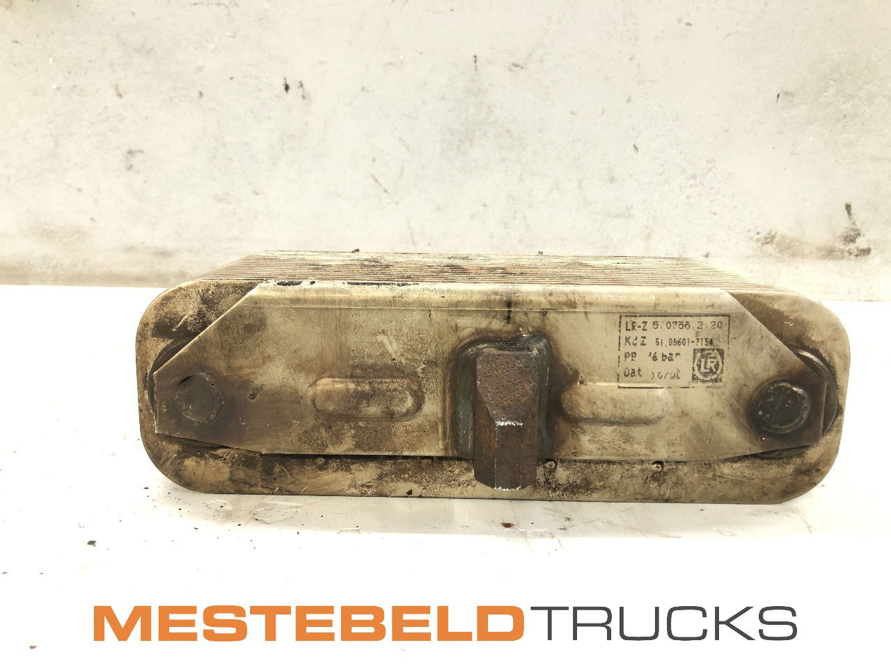 MAN Oliekoeler D2840 LF 04 - Motor pentru Camion: Foto 4 MAN Oliekoeler D2840 LF 04 - Motor pentru Camion: Foto 4