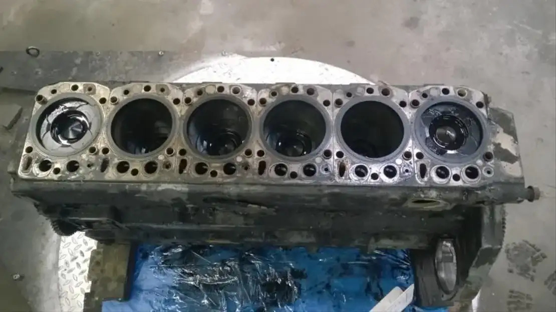 MAN Short block - Motor pentru Camion: Foto 3 MAN Short block - Motor pentru Camion: Foto 3