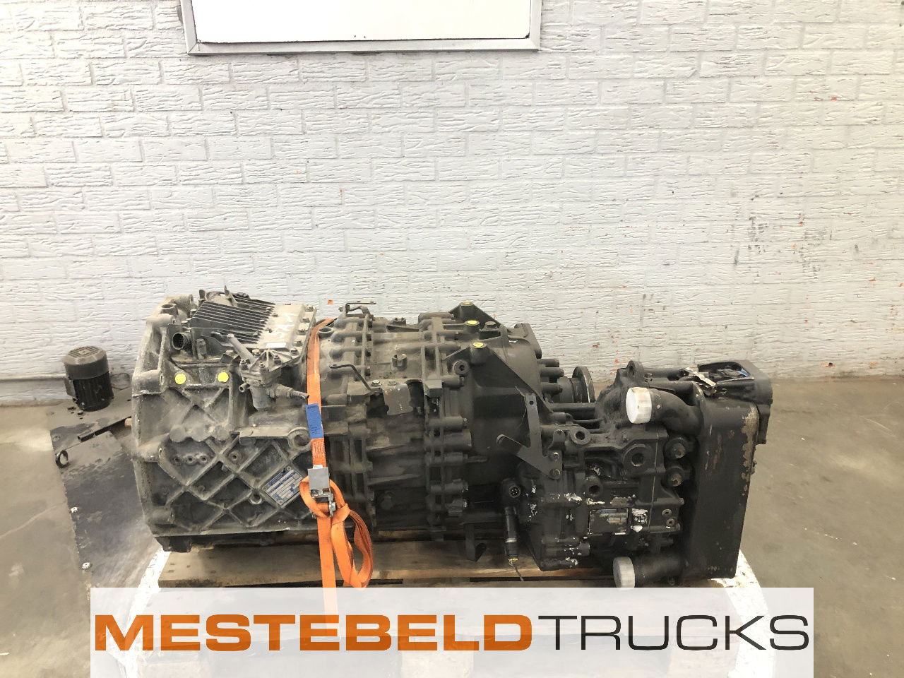 MAN Versnellingsbak 12 AS 2331 TD + IT3 - Cutie de viteze și piese pentru Camion: Foto 3 MAN Versnellingsbak 12 AS 2331 TD + IT3 - Cutie de viteze și piese pentru Camion: Foto 3