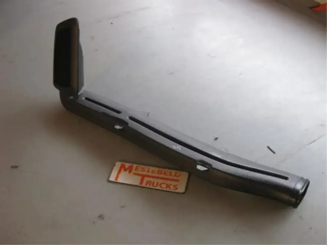 Mercedes-Benz Aanzuigbuis luchtfilter Actros  - Sistem de admisie pentru Camion: Foto 1 Mercedes-Benz Aanzuigbuis luchtfilter Actros  - Sistem de admisie pentru Camion: Foto 1