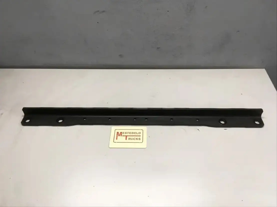 Mercedes-Benz Bevestigingslijst - Cadru/ Şasiu pentru Camion: Foto 1 Mercedes-Benz Bevestigingslijst - Cadru/ Şasiu pentru Camion: Foto 1