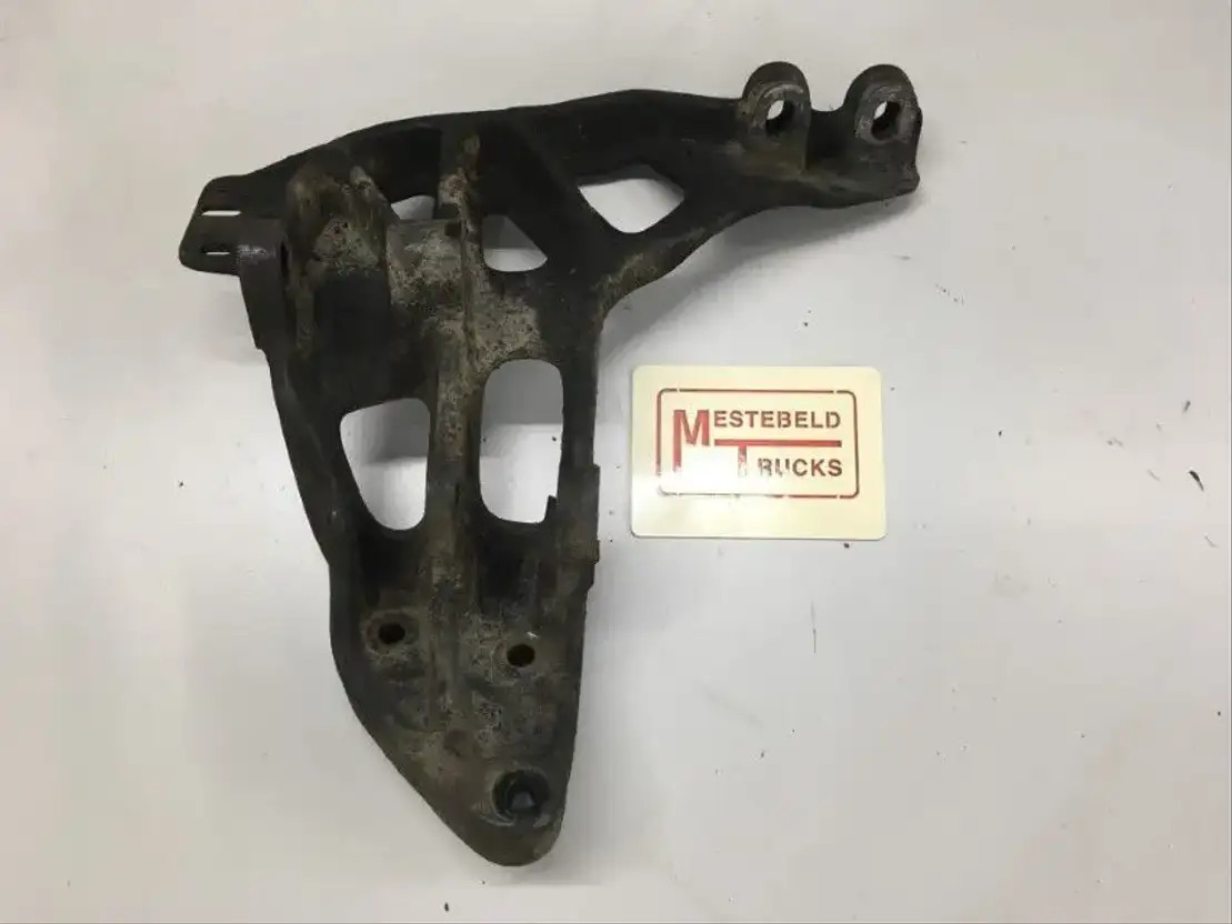 Mercedes-Benz Cabinesteun achter links - Cadru/ Şasiu pentru Camion: Foto 1 Mercedes-Benz Cabinesteun achter links - Cadru/ Şasiu pentru Camion: Foto 1