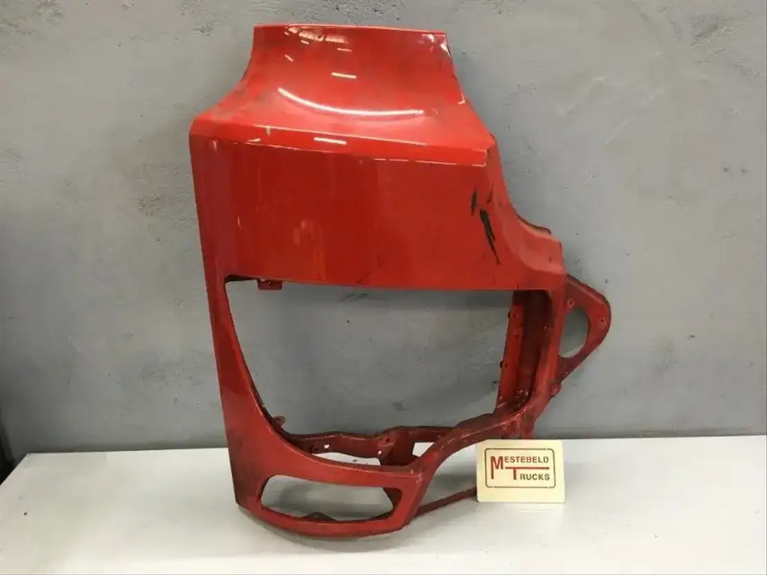 Mercedes-Benz Koplamphoek rechts - Cadru/ Şasiu pentru Camion: Foto 1 Mercedes-Benz Koplamphoek rechts - Cadru/ Şasiu pentru Camion: Foto 1
