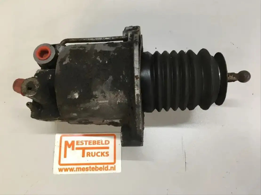Mercedes-Benz Koppelingscilinder - Ambreiaj și piese pentru Camion: Foto 1 Mercedes-Benz Koppelingscilinder - Ambreiaj și piese pentru Camion: Foto 1
