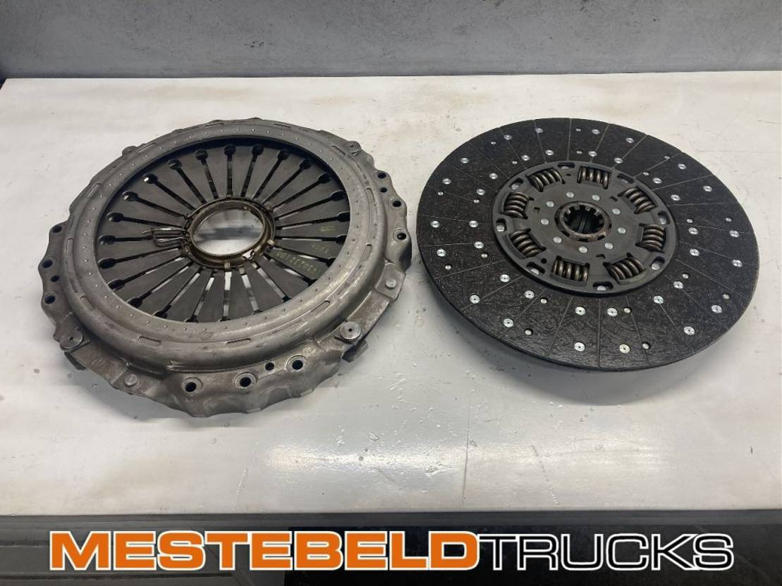 Mercedes-Benz Koppelingsset - Ambreiaj și piese pentru Camion: Foto 1 Mercedes-Benz Koppelingsset - Ambreiaj și piese pentru Camion: Foto 1