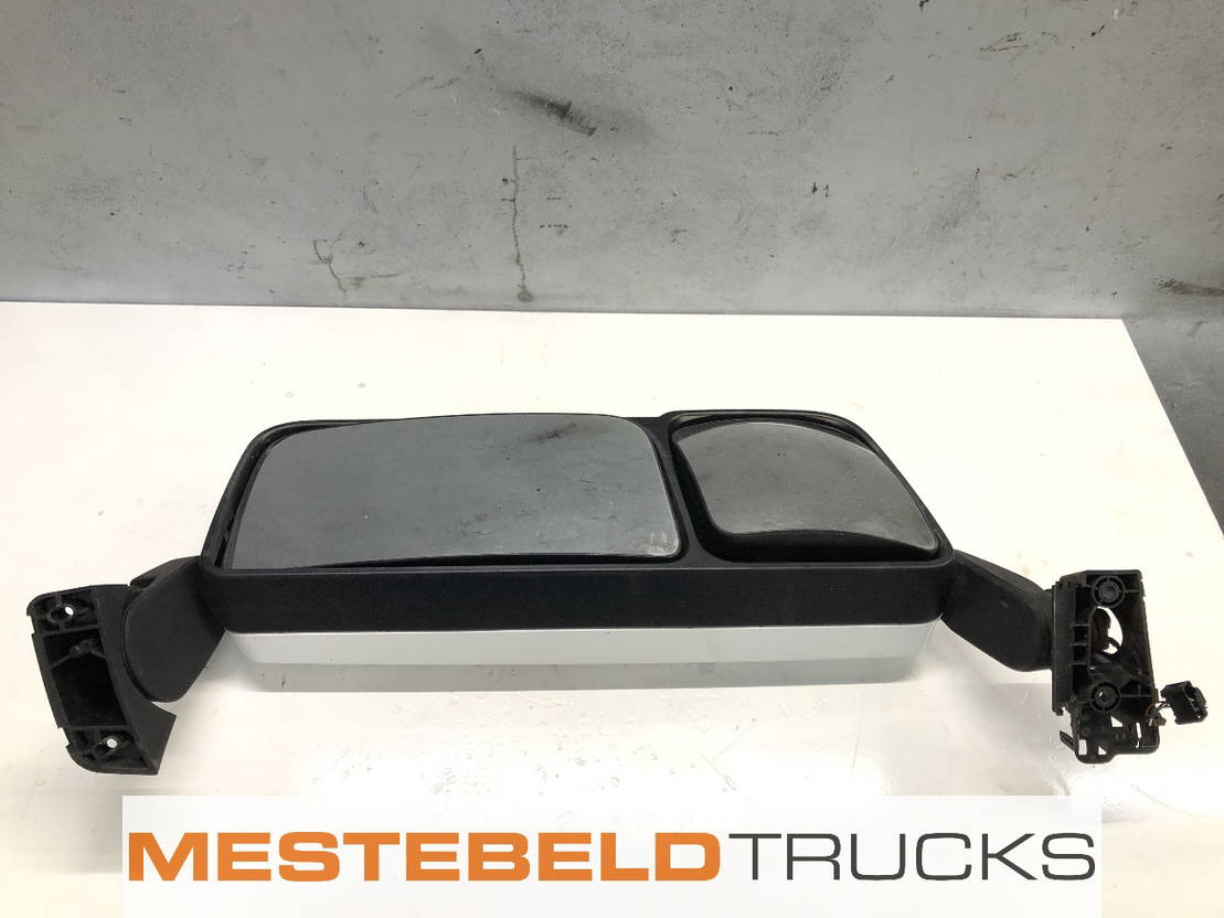 Mercedes-Benz Spiegel rechts - Cabină și interior pentru Camion: Foto 1 Mercedes-Benz Spiegel rechts - Cabină și interior pentru Camion: Foto 1
