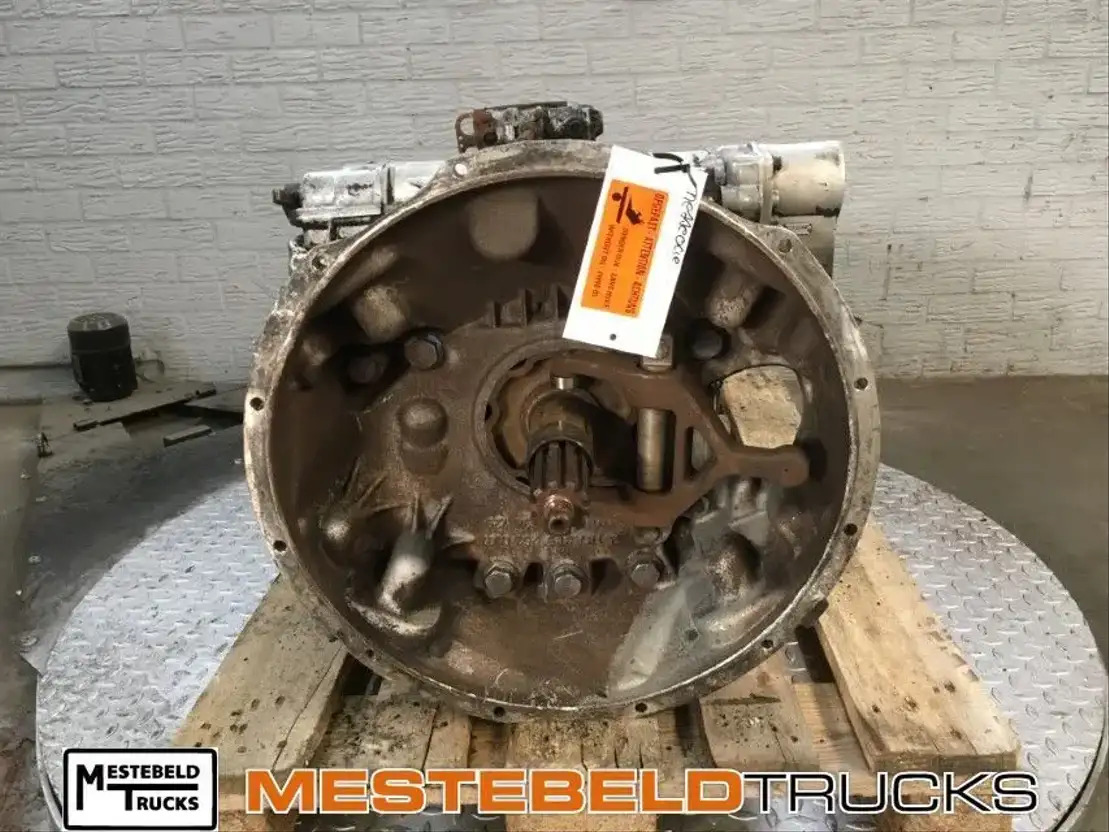 Mercedes-Benz Versnellingsbak GO 170/6-8.2-1 - Cutie de viteze și piese pentru Camion: Foto 3 Mercedes-Benz Versnellingsbak GO 170/6-8.2-1 - Cutie de viteze și piese pentru Camion: Foto 3