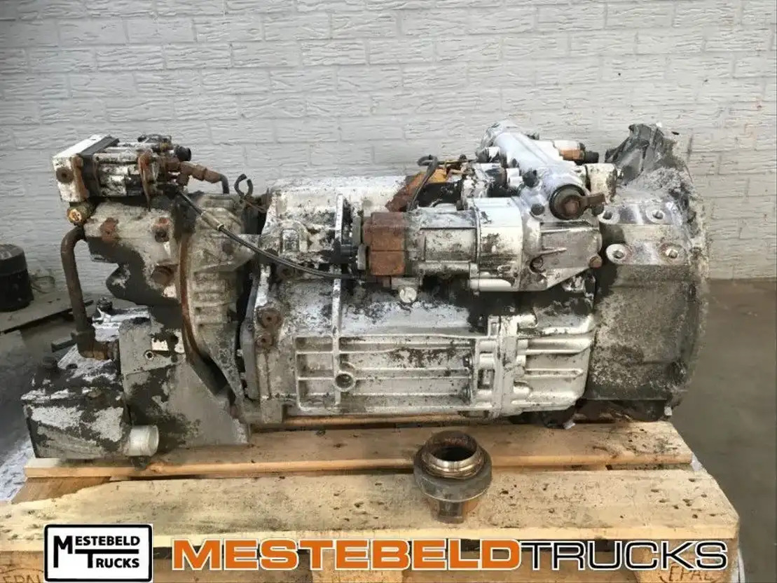 Mercedes-Benz Versnellingsbak GO 170/6-8.2-1 - Cutie de viteze și piese pentru Camion: Foto 2 Mercedes-Benz Versnellingsbak GO 170/6-8.2-1 - Cutie de viteze și piese pentru Camion: Foto 2