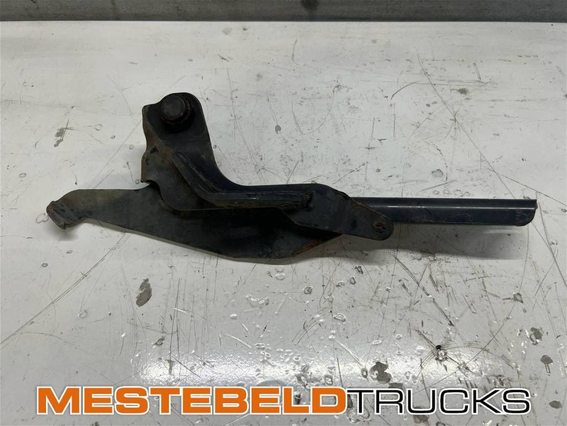 Scania Scharnier ondergrille links  - Cabină și interior pentru Camion: Foto 1 Scania Scharnier ondergrille links  - Cabină și interior pentru Camion: Foto 1