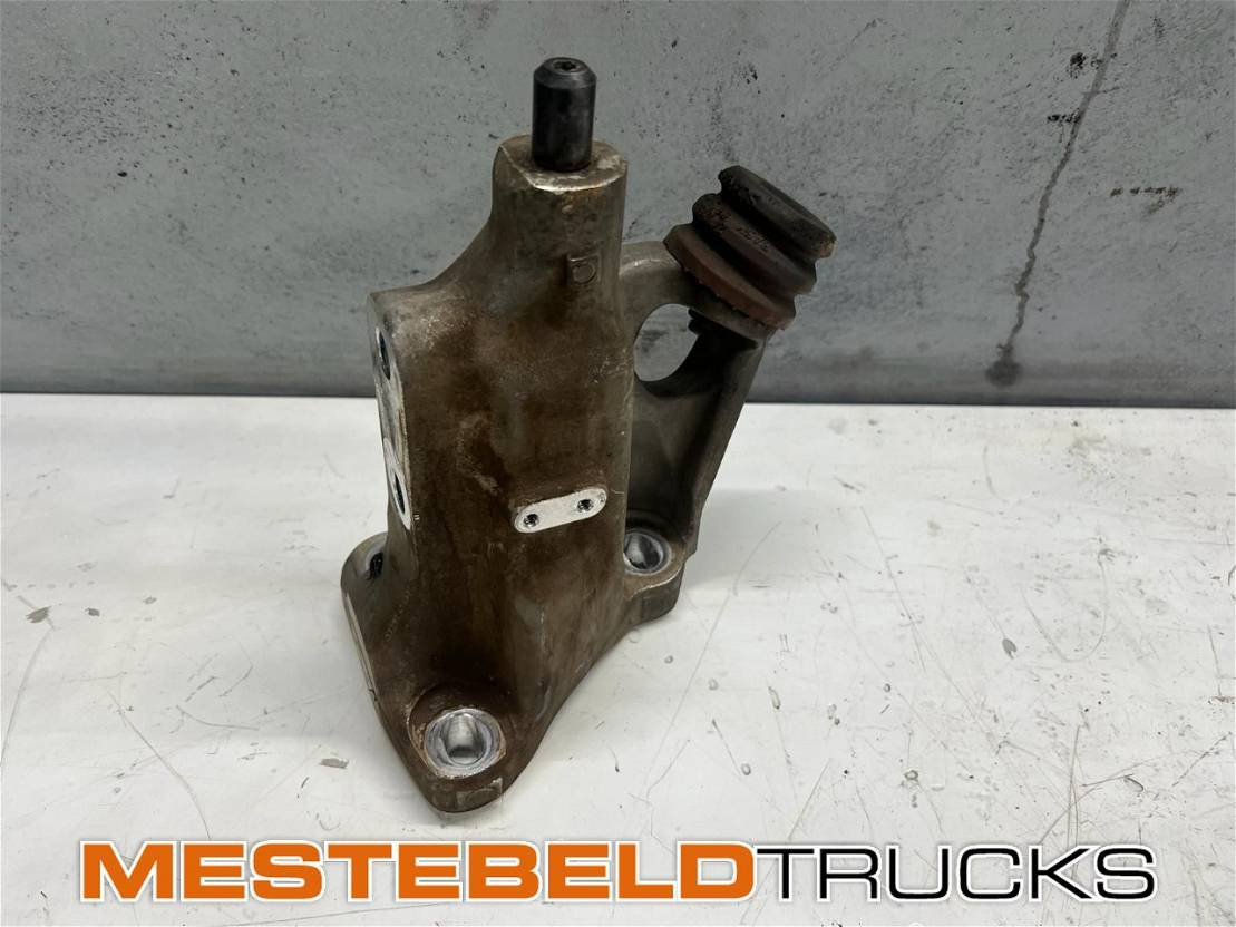 Scania Torentje links cabineophanging  - Cabină și interior pentru Camion: Foto 1 Scania Torentje links cabineophanging  - Cabină și interior pentru Camion: Foto 1