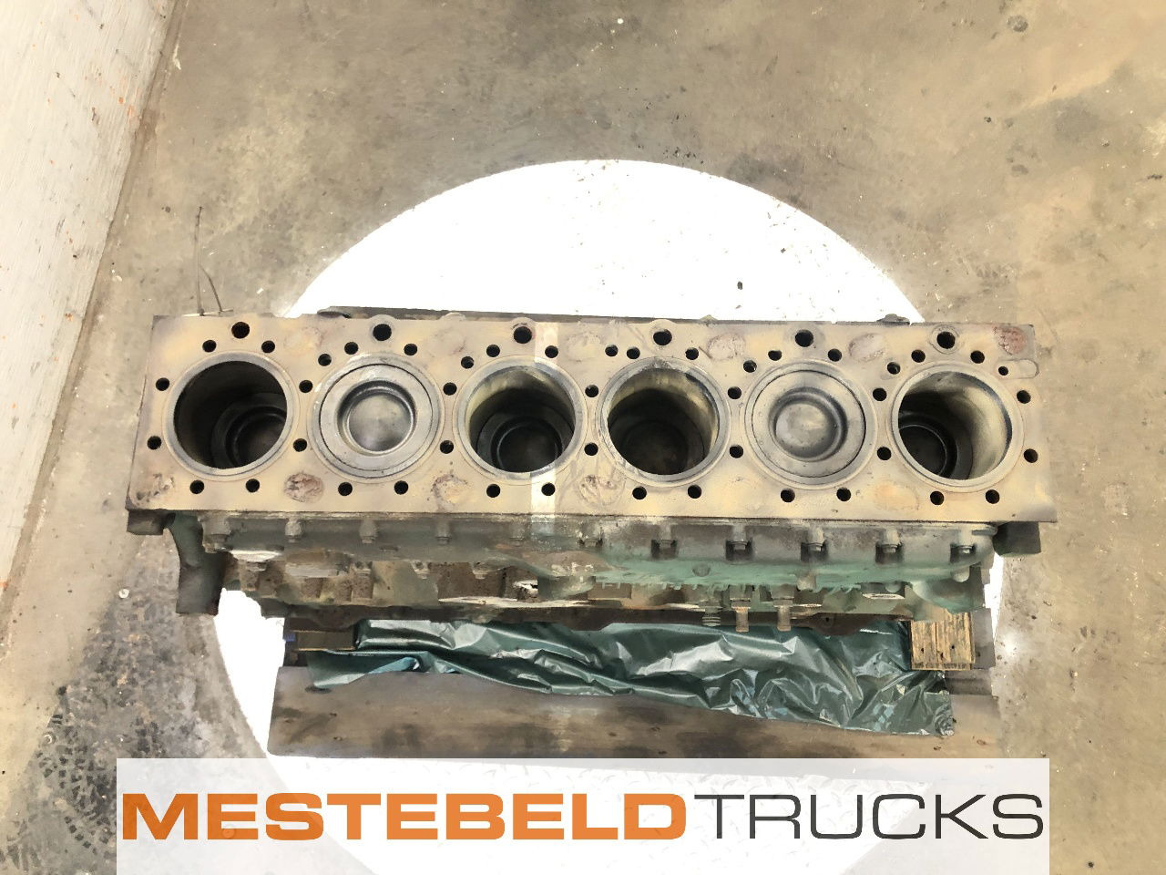 Volvo Draaiend gedeelte FH - Motor pentru Camion: Foto 5 Volvo Draaiend gedeelte FH - Motor pentru Camion: Foto 5