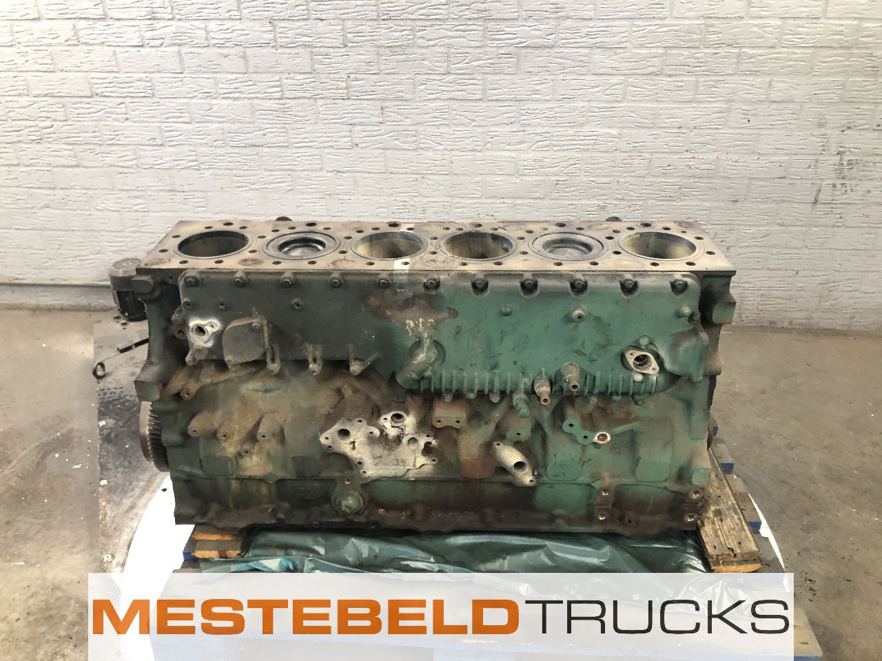 Volvo Draaiend gedeelte FH - Motor pentru Camion: Foto 1 Volvo Draaiend gedeelte FH - Motor pentru Camion: Foto 1