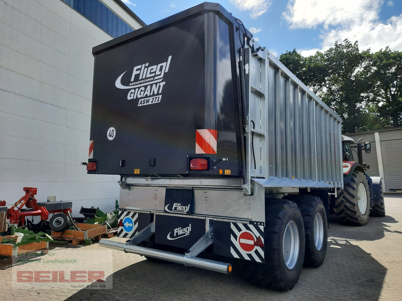 Fliegl ASW 271 C FOX Lenkachse 26,5" 35m³ - Remorcă cu autoincarcare: Foto 5 Fliegl ASW 271 C FOX Lenkachse 26,5" 35m³ - Remorcă cu autoincarcare: Foto 5