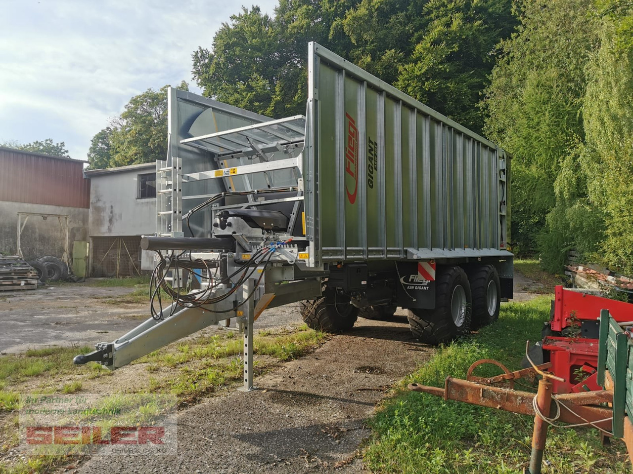 Fliegl ASW 281 GIGANT FOX 45m³ - Remorcă cu autoincarcare: Foto 2 Fliegl ASW 281 GIGANT FOX 45m³ - Remorcă cu autoincarcare: Foto 2