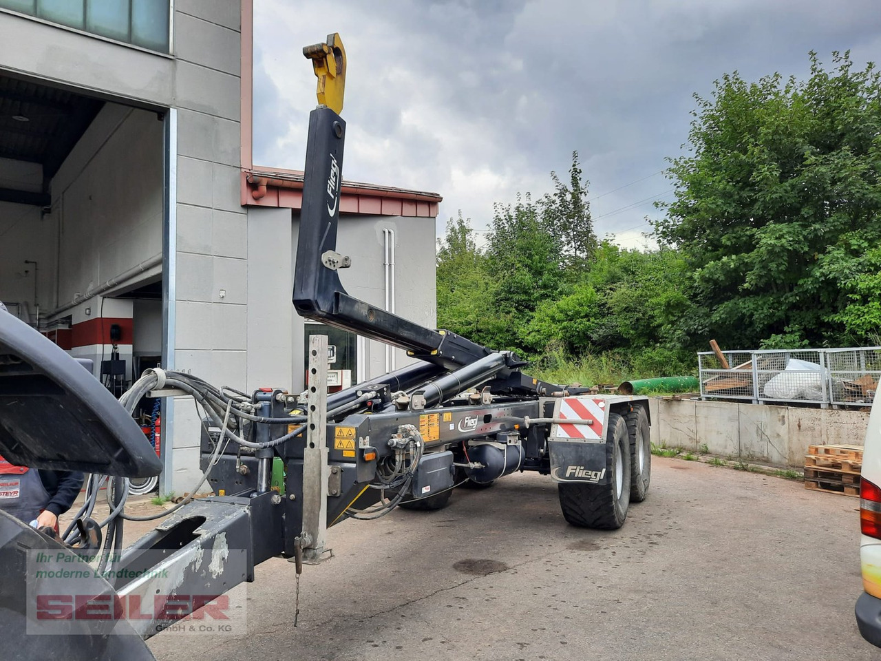 Fliegl HKL 22 Tandem - Remorcă abroll/ Skiploader: Foto 4 Fliegl HKL 22 Tandem - Remorcă abroll/ Skiploader: Foto 4
