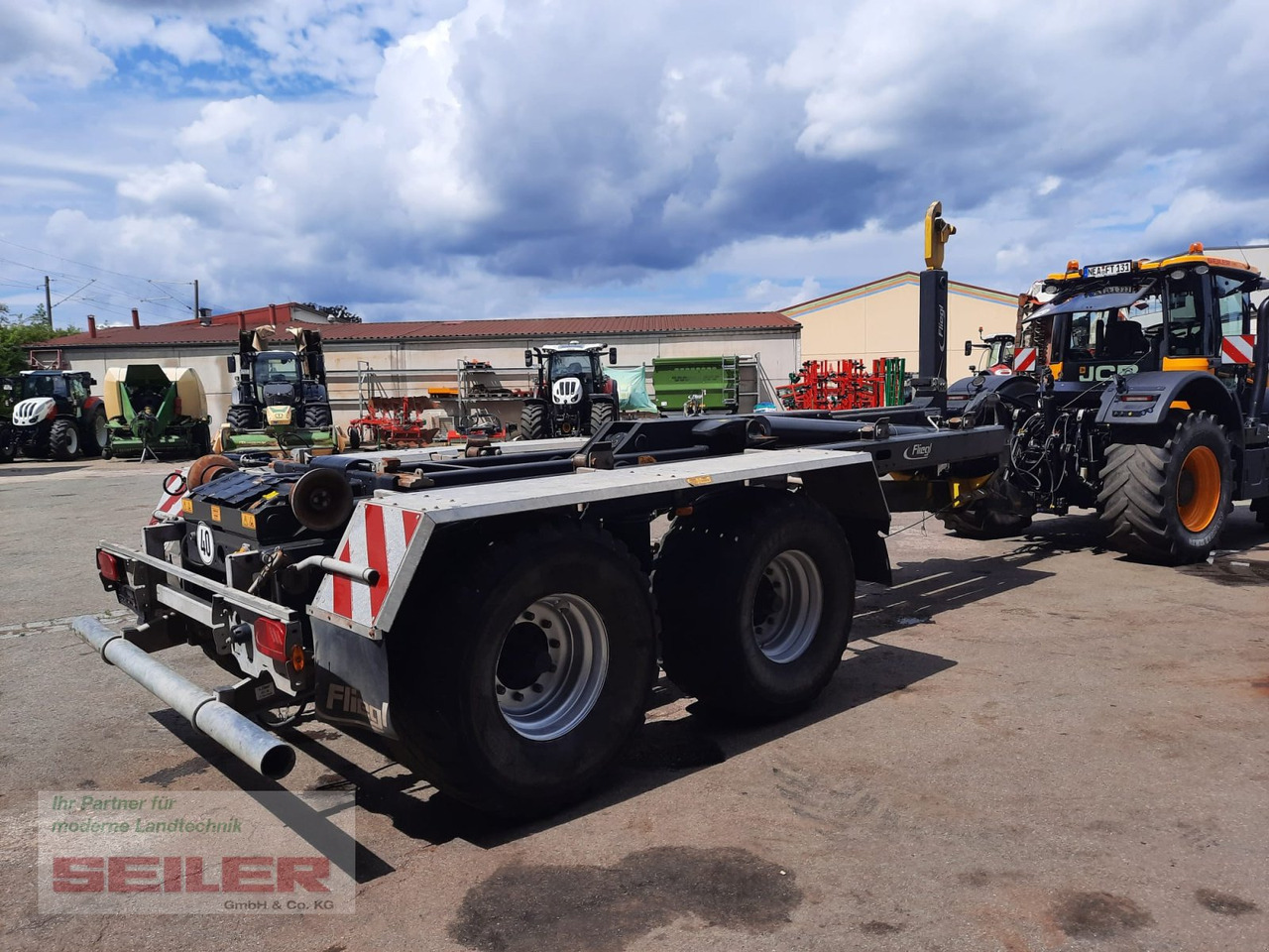 Fliegl HKL 22 Tandem - Remorcă abroll/ Skiploader: Foto 1 Fliegl HKL 22 Tandem - Remorcă abroll/ Skiploader: Foto 1