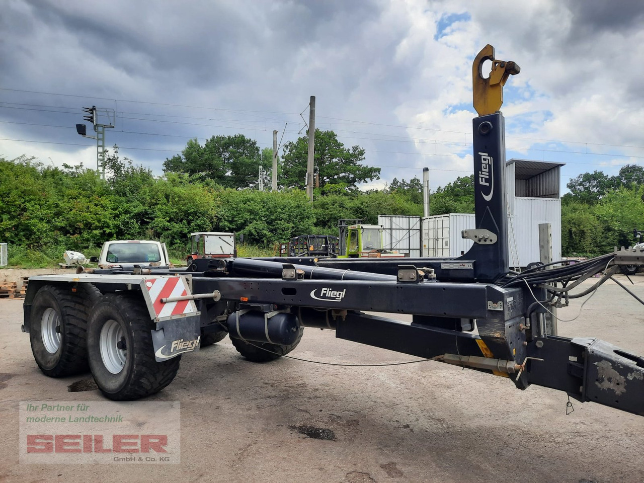 Fliegl HKL 22 Tandem - Remorcă abroll/ Skiploader: Foto 2 Fliegl HKL 22 Tandem - Remorcă abroll/ Skiploader: Foto 2