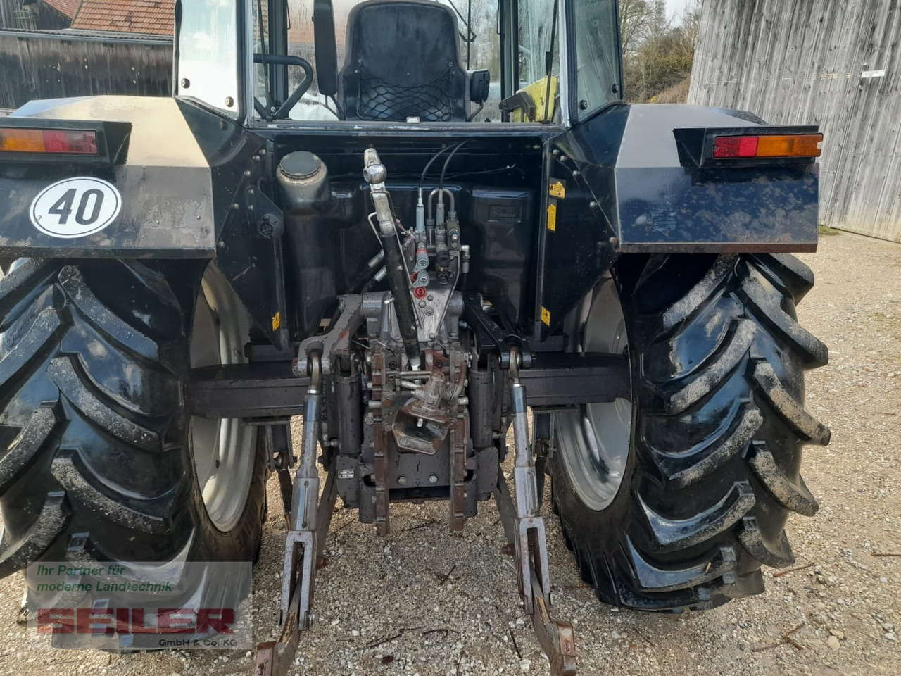 Massey Ferguson 3085 Euro-Line - Tractor agricol: Foto 4 Massey Ferguson 3085 Euro-Line - Tractor agricol: Foto 4