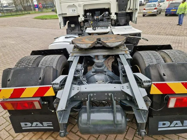 DAF XF 105.510 Euro 5 Retarder Automatic - Cap tractor: Foto 4 DAF XF 105.510 Euro 5 Retarder Automatic - Cap tractor: Foto 4