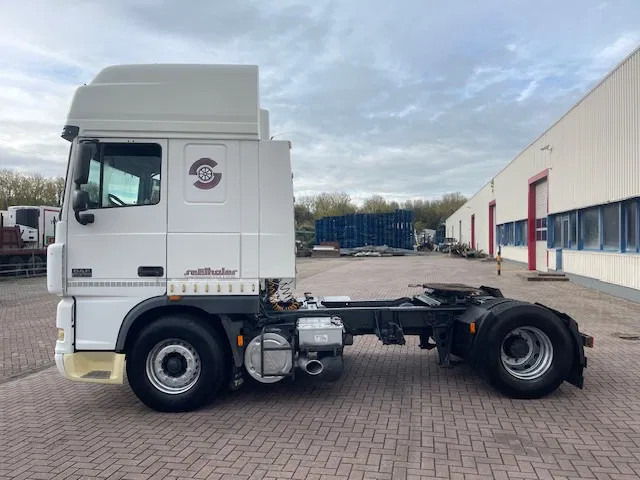DAF XF 95.480 Manual gear - Cap tractor: Foto 4 DAF XF 95.480 Manual gear - Cap tractor: Foto 4