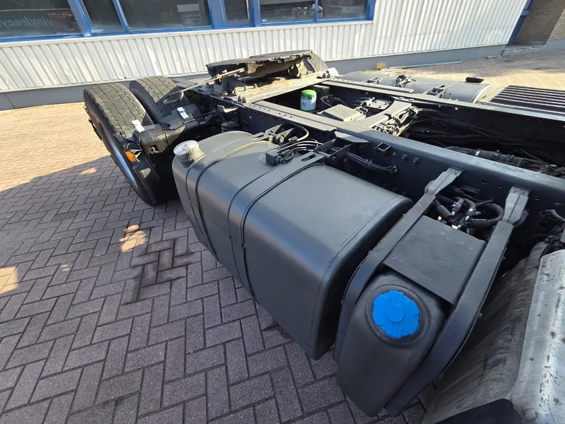 Renault Premium 450 Manual gearbox 2 Tanks Retarder - Cap tractor: Foto 3 Renault Premium 450 Manual gearbox 2 Tanks Retarder - Cap tractor: Foto 3