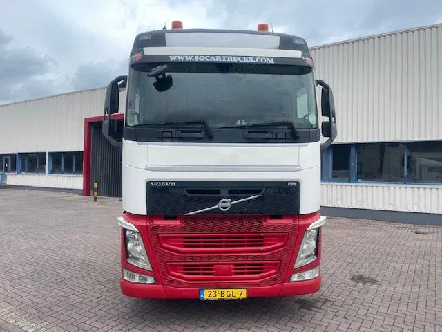Volvo FH 13.460 i-shift NL-Truck - Cap tractor: Foto 2 Volvo FH 13.460 i-shift NL-Truck - Cap tractor: Foto 2