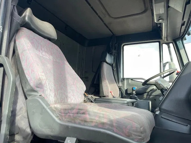 Camion basculantă Iveco Eurotrakker 340 380 8X4 Euro 2: Foto 15 Camion basculantă Iveco Eurotrakker 340 380 8X4 Euro 2: Foto 15