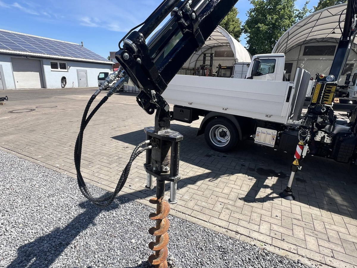 FUSO 3S15 Alu Pritsche 2.80m Ladekran Bohrgerät - Autoutilitară cu platformă: Foto 3 FUSO 3S15 Alu Pritsche 2.80m Ladekran Bohrgerät - Autoutilitară cu platformă: Foto 3