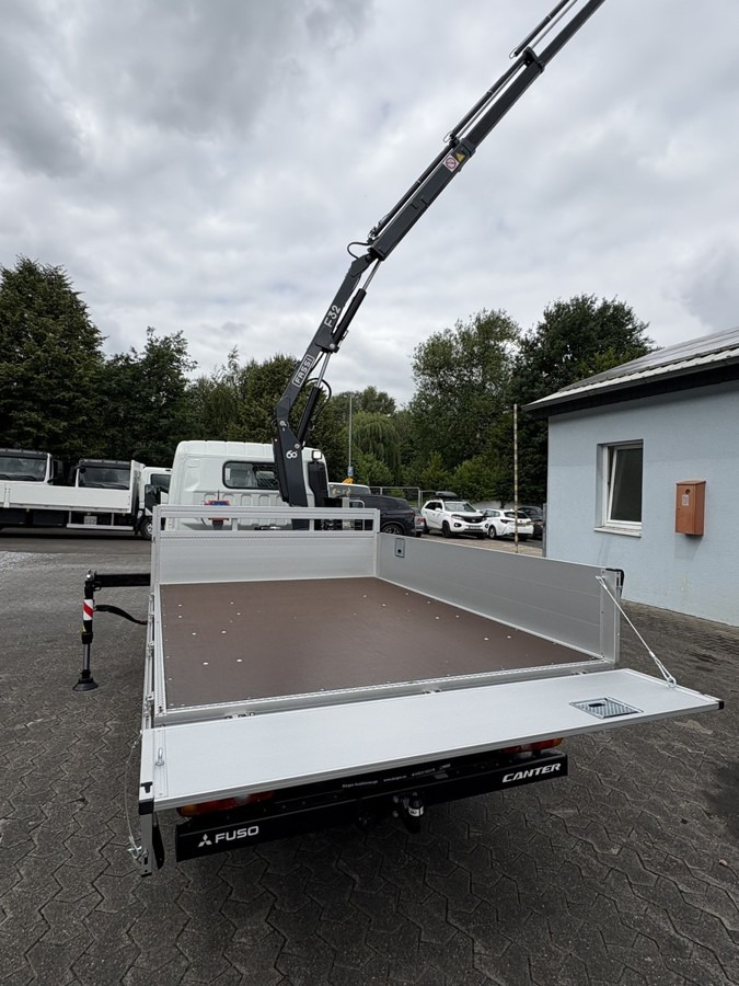 Camion cu macara, Camion platformă nou FUSO 3S15 Alu Pritsche 2.80m Ladekran Funk! sofort ve: Foto 14 Camion cu macara, Camion platformă nou FUSO 3S15 Alu Pritsche 2.80m Ladekran Funk! sofort ve: Foto 14