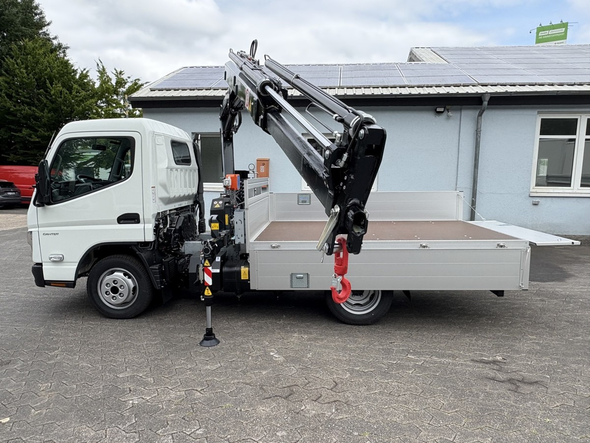 Camion cu macara, Camion platformă nou FUSO 3S15 Alu Pritsche 2.80m Ladekran Funk! sofort ve: Foto 20 Camion cu macara, Camion platformă nou FUSO 3S15 Alu Pritsche 2.80m Ladekran Funk! sofort ve: Foto 20