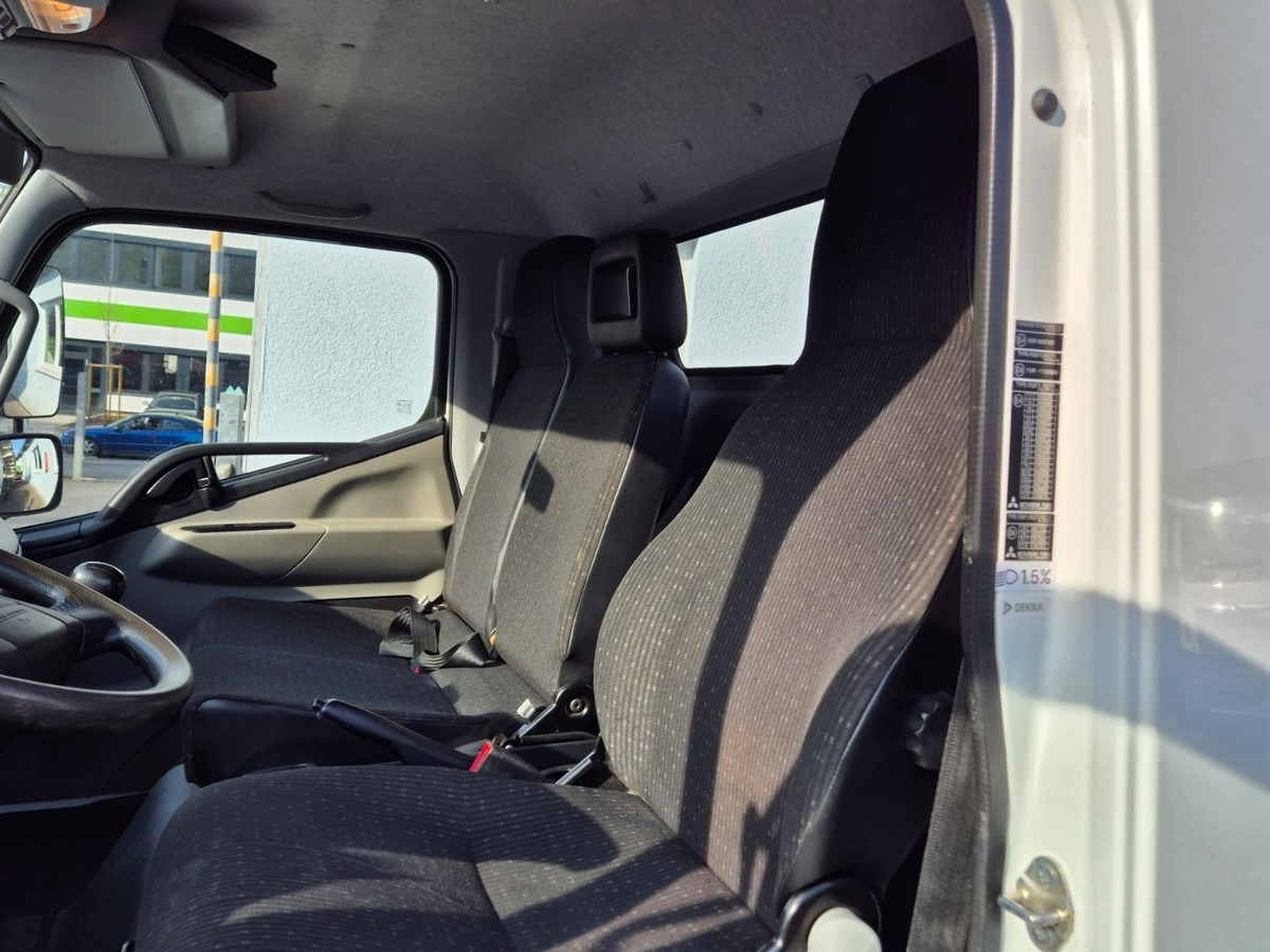 Camion cu cârlig FUSO Fuso Canter 7C18 City Abrollkipper AHK Hooklift: Foto 12