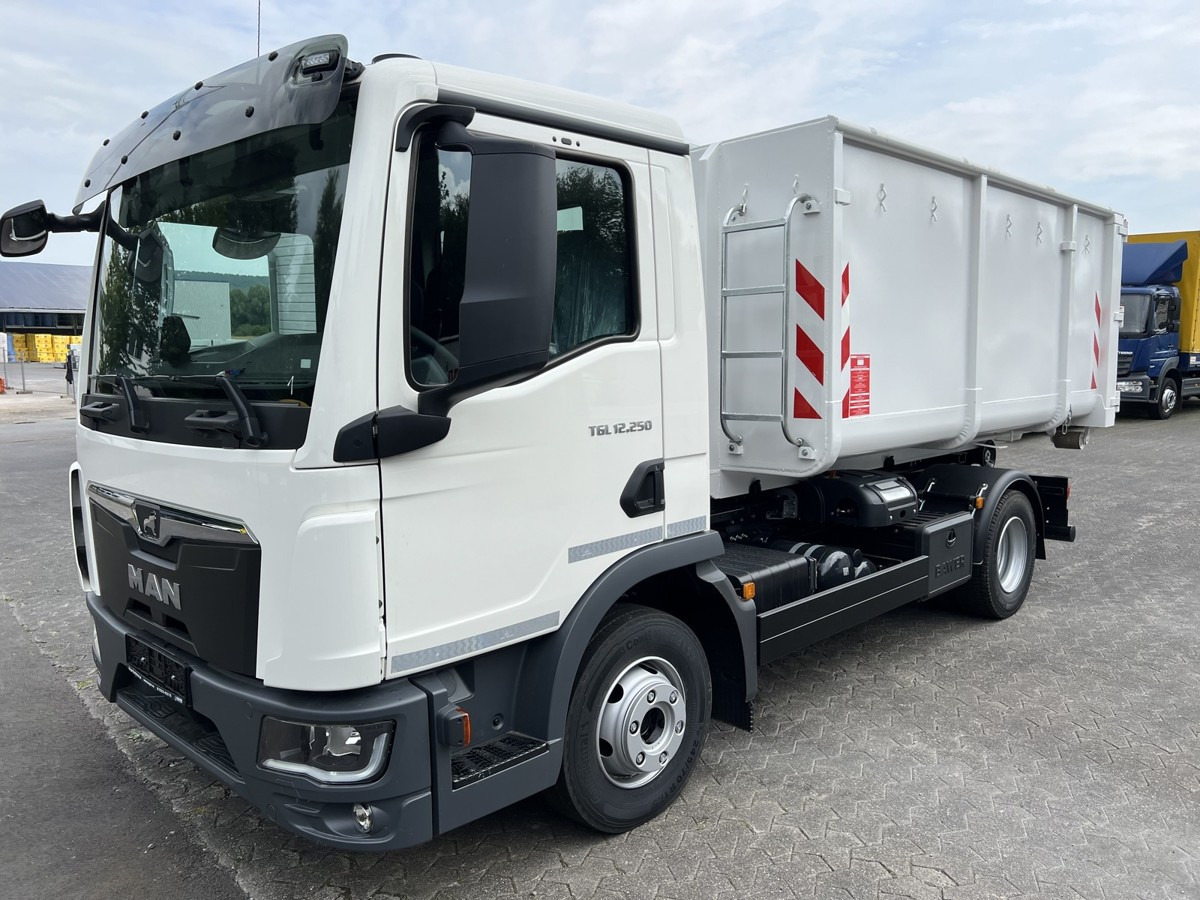 MAN TGL 12.250 BL NEU City Abrollkipper PowerMatic s - Camion cu cârlig: Foto 4 MAN TGL 12.250 BL NEU City Abrollkipper PowerMatic s - Camion cu cârlig: Foto 4
