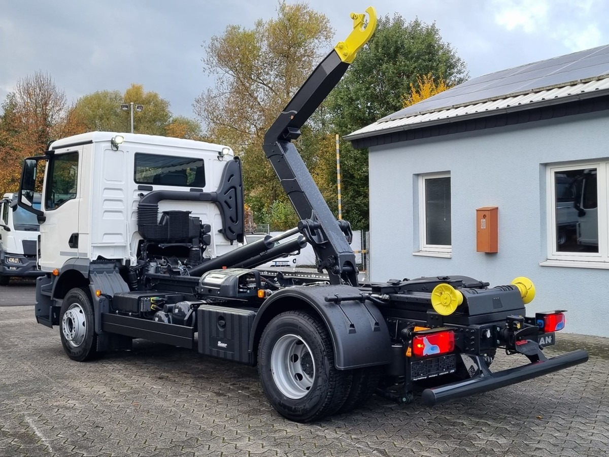 Camion cu cârlig nou MAN TGM 15.290 BL Abrollkipper PowerMatic Standheiz.: Foto 15