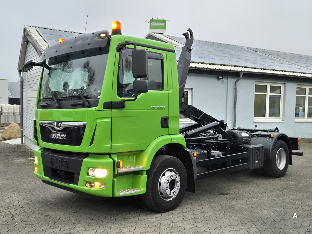 MAN TGM 15.290 BL Aut. Abrollkipper AHK - Camion cu cârlig: Foto 2 MAN TGM 15.290 BL Aut. Abrollkipper AHK - Camion cu cârlig: Foto 2
