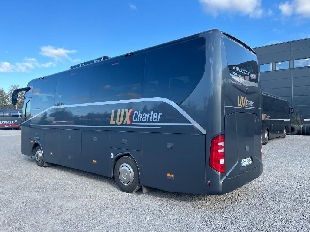 Mercedes-Benz ERDUMAN TOURER - Autocar: Foto 3 Mercedes-Benz ERDUMAN TOURER - Autocar: Foto 3