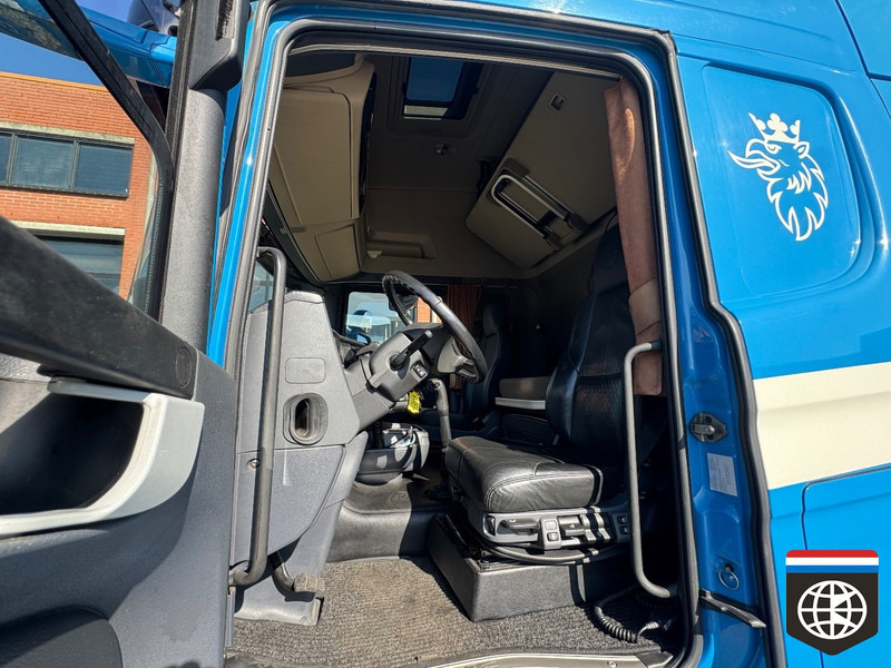 Scania R450 Manual / Retarder / Night Ac - Full spoiler - Cap tractor: Foto 5 Scania R450 Manual / Retarder / Night Ac - Full spoiler - Cap tractor: Foto 5