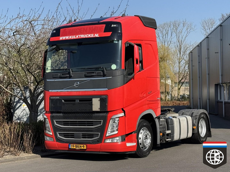 Volvo FH 420 4X2 420 - ADR/VLG - PTO - EURO 6C - Cap tractor: Foto 1 Volvo FH 420 4X2 420 - ADR/VLG - PTO - EURO 6C - Cap tractor: Foto 1