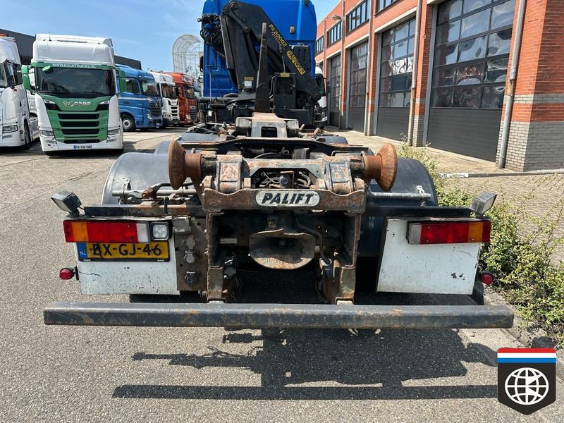 DAF FAK XF105 510 * MANUAL 16x ZF ** PALLFINGER PK20002 ** PALIFT HOOK 25t ** 8X2/4 - Camion cu macara: Foto 5 DAF FAK XF105 510 * MANUAL 16x ZF ** PALLFINGER PK20002 ** PALIFT HOOK 25t ** 8X2/4 - Camion cu macara: Foto 5