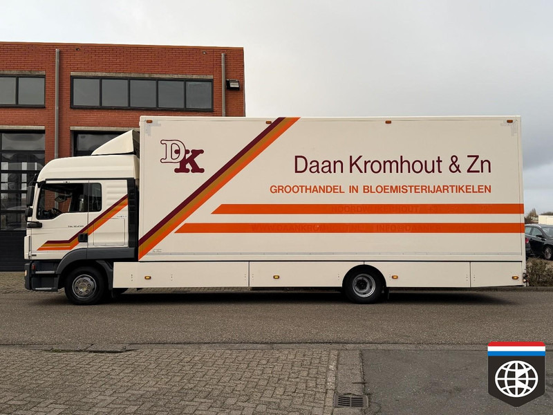MAN TGL 12 250 EURO 6 - AUT - SLEEPER CAB - Camion furgon: Foto 3 MAN TGL 12 250 EURO 6 - AUT - SLEEPER CAB - Camion furgon: Foto 3