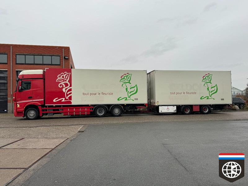 Mercedes-Benz ACTROS 2745 Giga Space - FRIGO COMBINATION -30oC - 2x TAIL LIFT - 49 CC capacity - Camion frigider: Foto 3 Mercedes-Benz ACTROS 2745 Giga Space - FRIGO COMBINATION -30oC - 2x TAIL LIFT - 49 CC capacity - Camion frigider: Foto 3