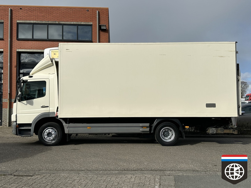 Mercedes-Benz ATEGO 1222 L AUTO / AIRCO / CARRIER DEEPFREEZER - Camion frigider: Foto 3 Mercedes-Benz ATEGO 1222 L AUTO / AIRCO / CARRIER DEEPFREEZER - Camion frigider: Foto 3