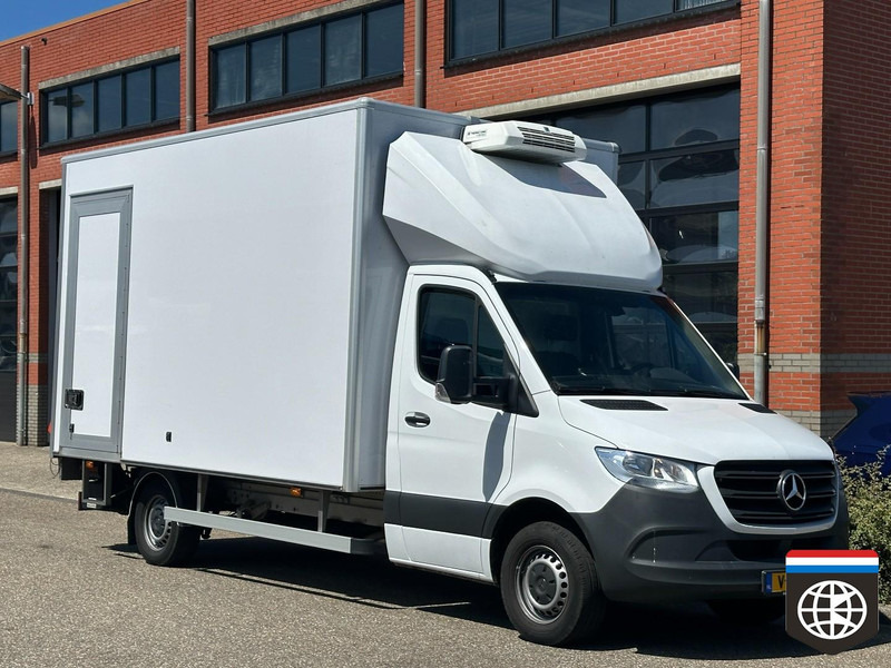 Mercedes-Benz Sprinter - Autoutilitară frigorifica: Foto 2 Mercedes-Benz Sprinter - Autoutilitară frigorifica: Foto 2