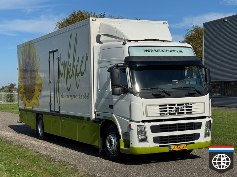 Volvo FM 300 - FRIGO BOX TRUCK + Taillift - New tyres - CONCOURSTAAT - Camion frigider: Foto 1 Volvo FM 300 - FRIGO BOX TRUCK + Taillift - New tyres - CONCOURSTAAT - Camion frigider: Foto 1