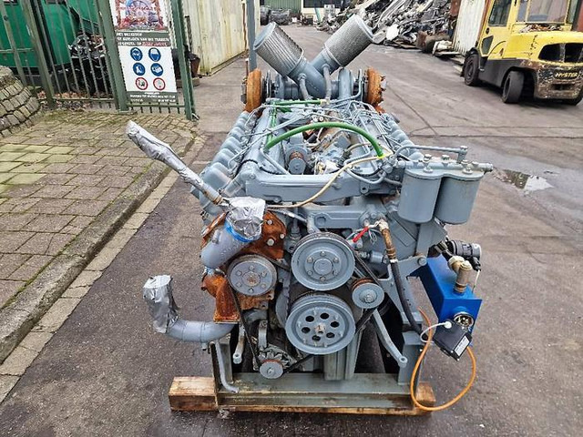 MAN D2542MTE - Generator electric: Foto 4 MAN D2542MTE - Generator electric: Foto 4