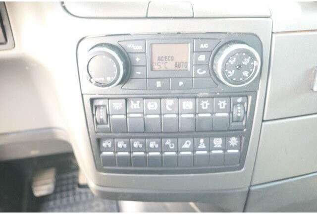 Cap tractor MAN 26.540 TGX/6x4/540 PS/Kran Epsilon/Blattfederung: Foto 11