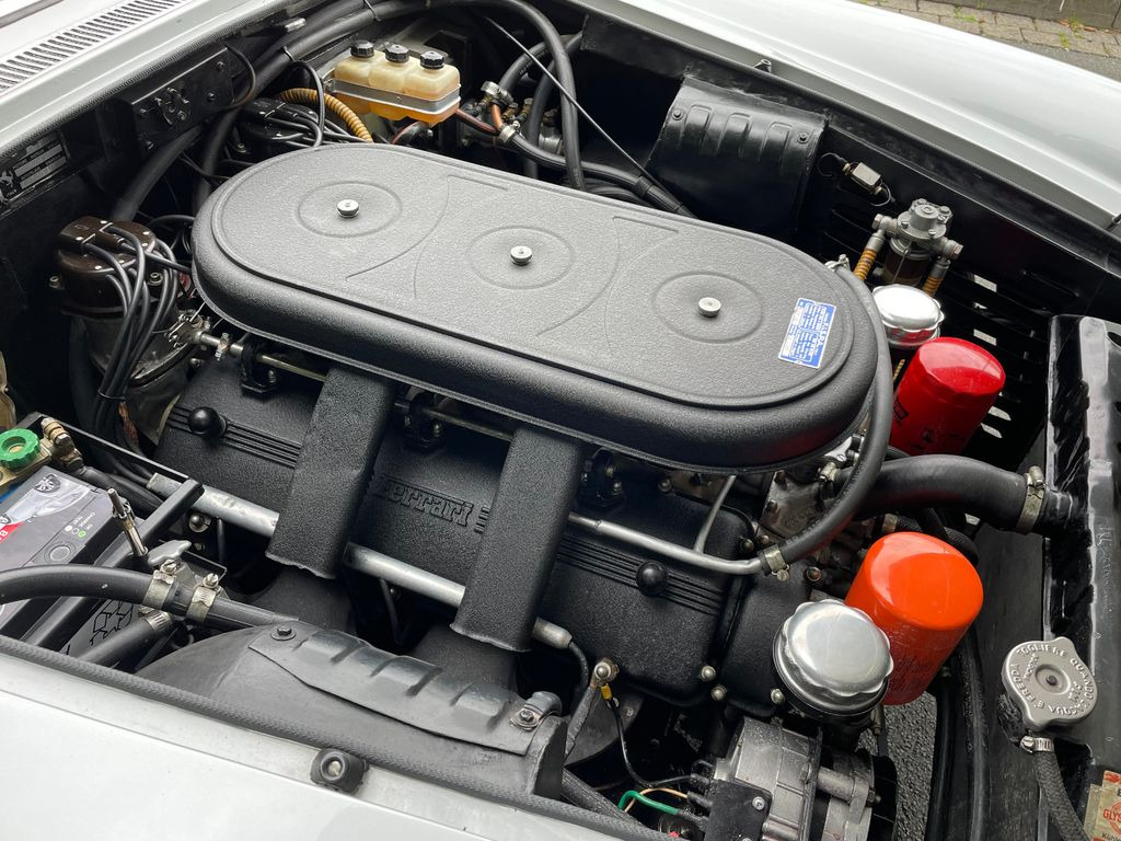 Automobil Ferrari 330 GT Coupe 2+2/TÜV neu/H-Zulassung: Foto 14